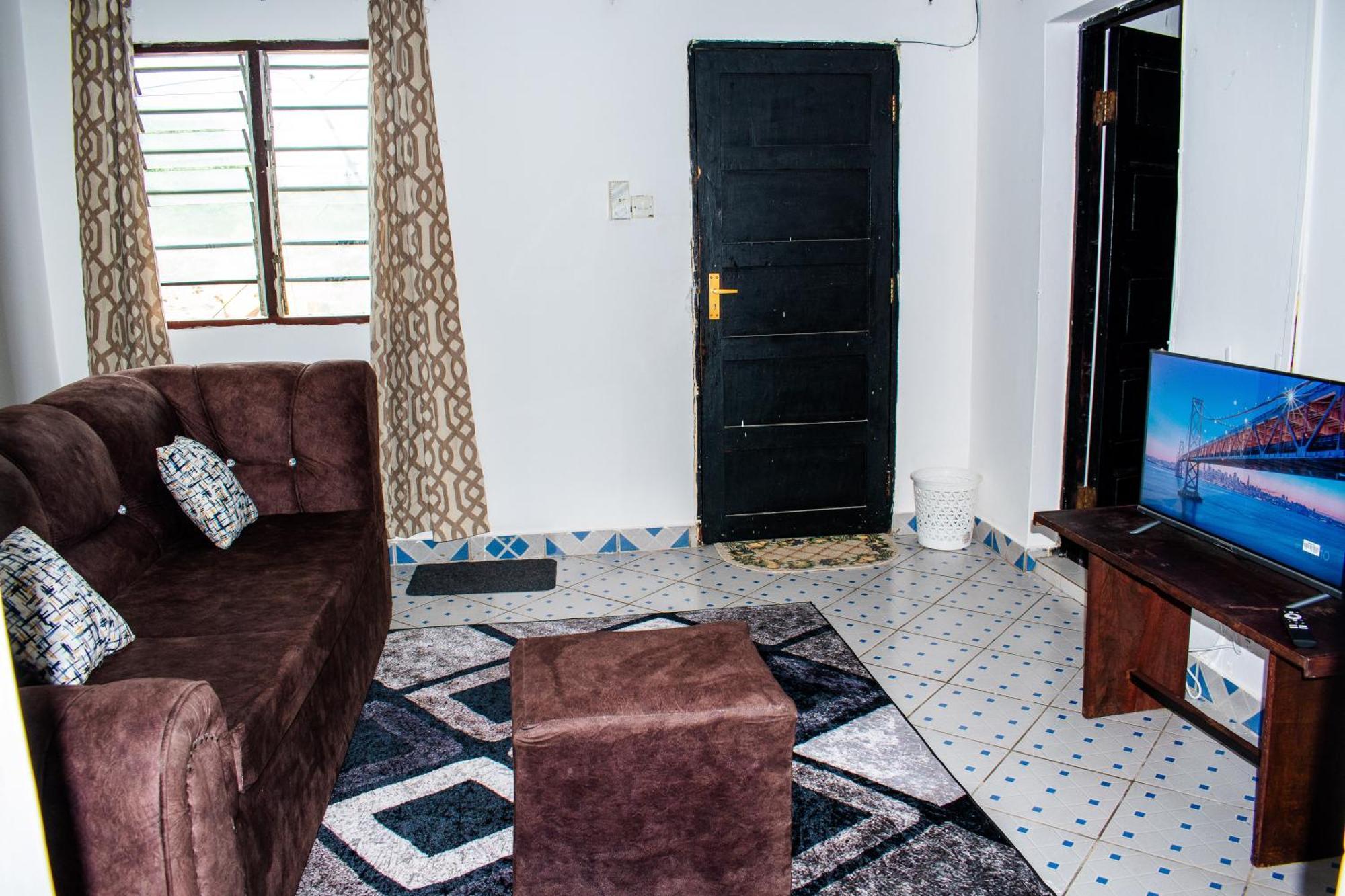 Southside Apartment Praia de Diani Exterior foto